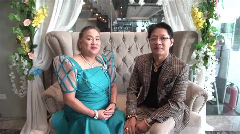 Ate Sarah di nakontento sa isa pati pwerta tinira .